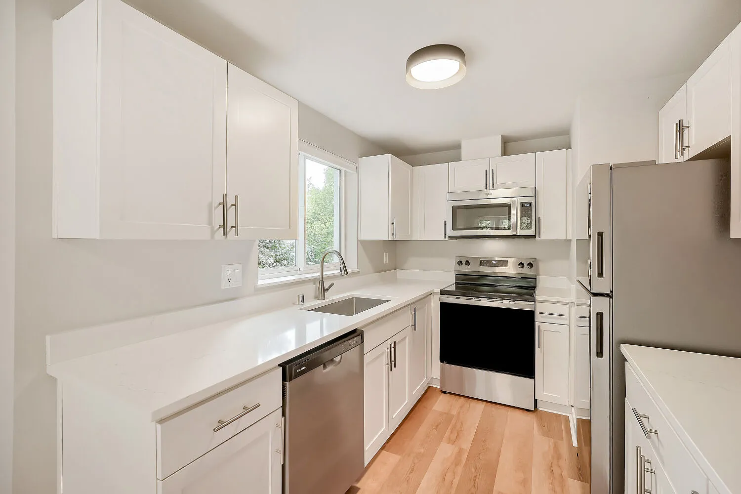 The Martine — Photo 3