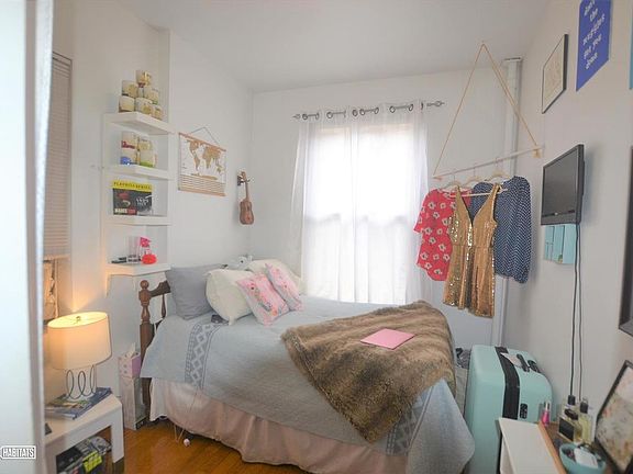 4th image of 420 Saint Nicholas Ave APT 3C
