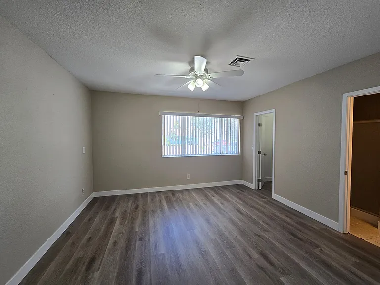 4647 Marnell Dr — Photo 14