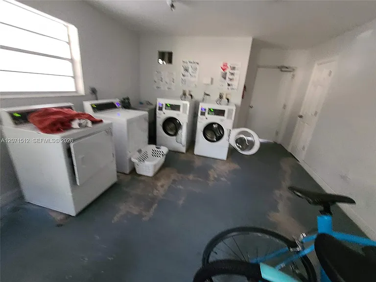 750 Michigan Ave #203 — Photo 38