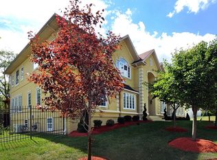 1100 Swan Creek Rd, Fort Washington, MD 20744