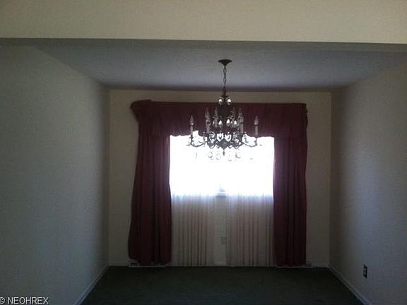 5th image of 6813 Bryant Ln