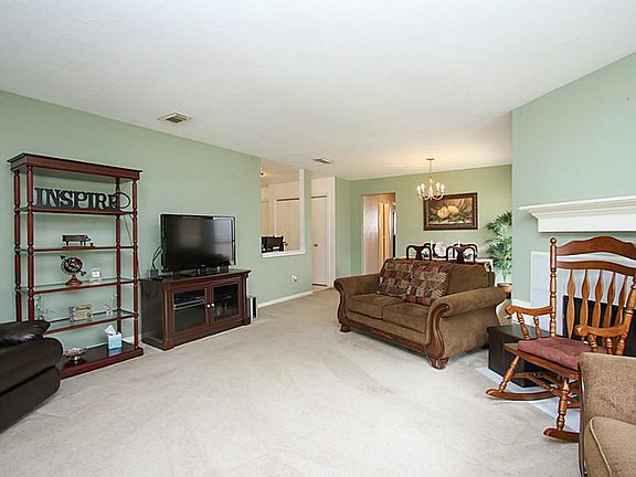 5th image of 3706 Red Fir Dr