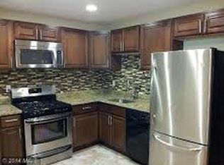 9611 Glen View Dr, Clinton, MD 20735