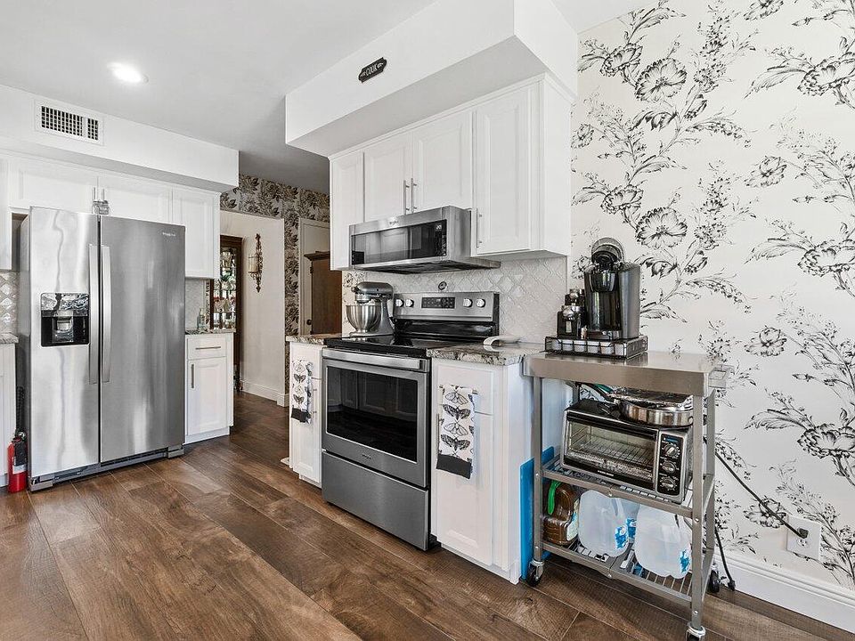 1st image of 13864 Whispering Lakes Ln