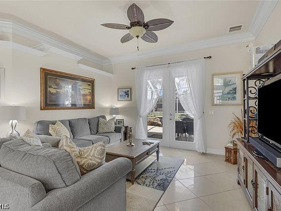 5th image of 4311 SW 25th Pl