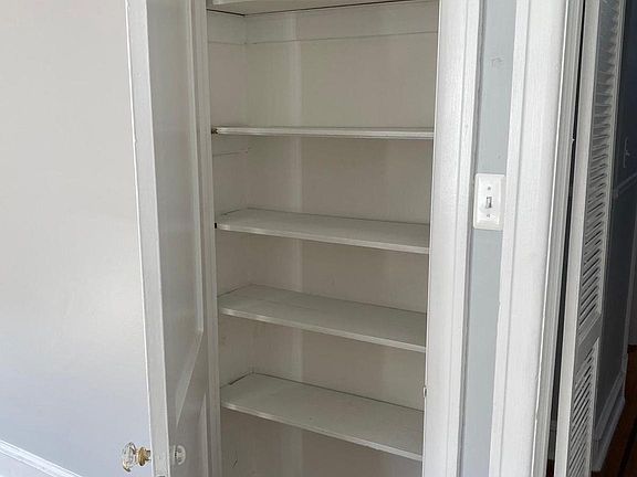 2nd image of 6516 N Park Ave Floor 2
