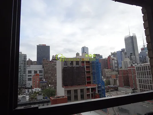 Rented by Green Home NY Realty LLC | media 7