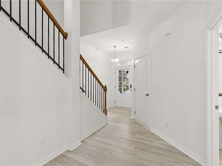3377 Vintage Cir SE — Photo 17