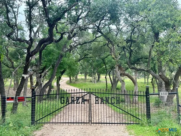 650 & 660 Lonesome Trl, Driftwood, TX 78619