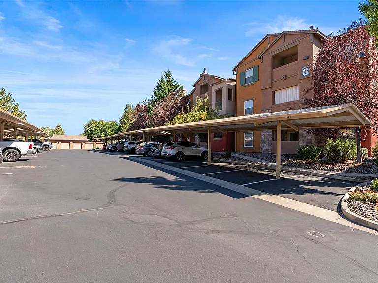 The View Apartments — Photo 112