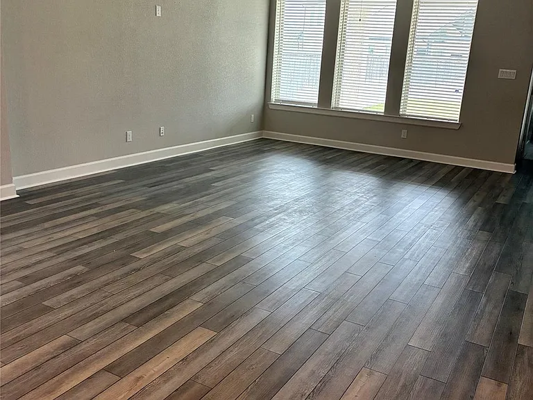 15218 Cortines Ct — Photo 9