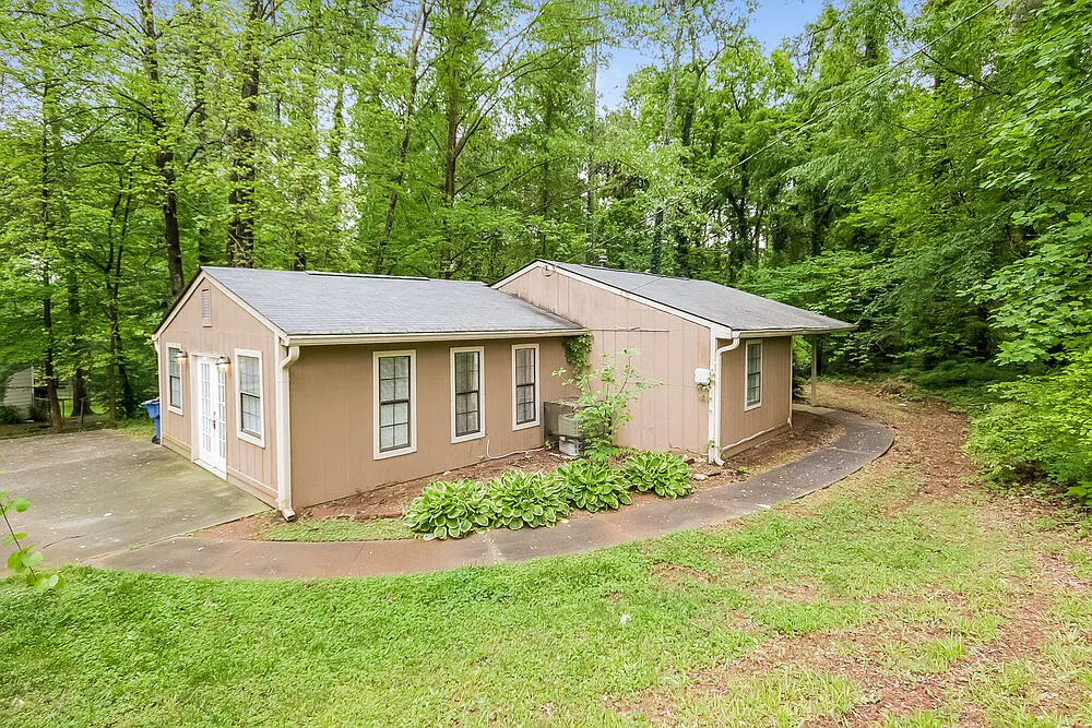 Building Photo - 3648 Mansfield Ln