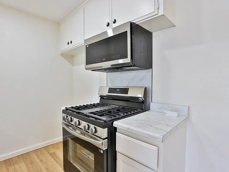 4076 Jackson Ave #1 — Photo 16