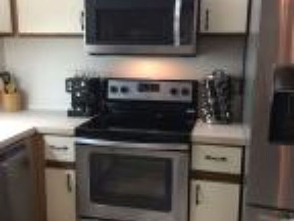 4th image of 122 Centennial Ct