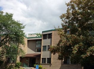 1855 Silver Bell Rd APT 110, Eagan, MN 55122