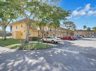 200 Berkley Rd APT 126, Hollywood, FL 33024