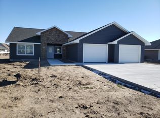 2002 Freedom Ave, Lexington, NE 68850