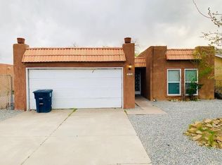 313 Maxine St NE, Albuquerque, NM 87123