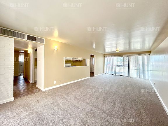 2nd image of 3925A Mercury Cir SE