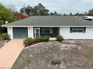 369 Grape Rd NW, Lake Placid, FL 33852