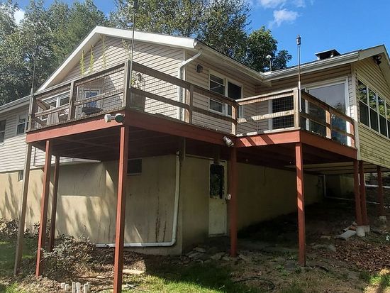 7529 Mountain Ln Stroudsburg Pa 18360 Zillow