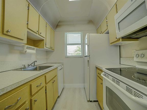 2nd image of 1802 Ocean Drive #112