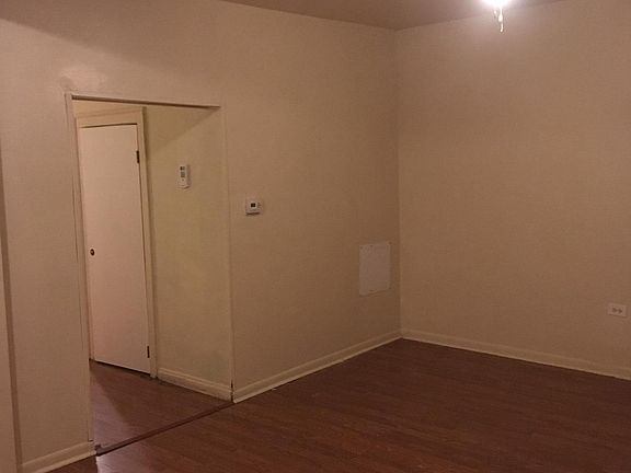 5th image of 8545 S Saginaw Ave