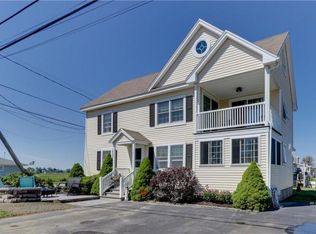 191 Webhannet Dr, Wells, ME 04090