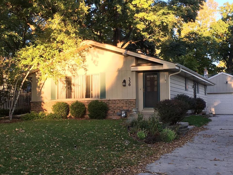 1st image of 336 N 115th St