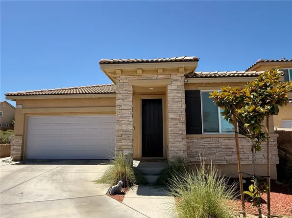 13097 Saratoga St, Hesperia, CA 92344