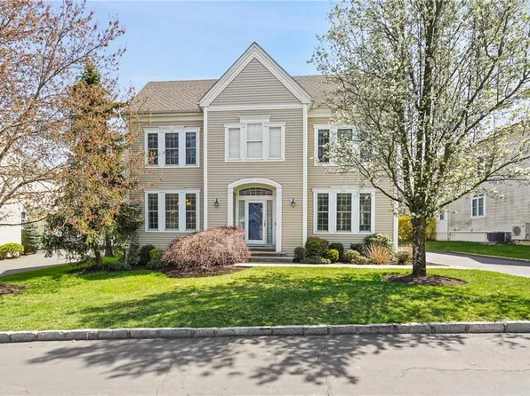 74 Bellefair Road, Rye Brook, NY 10573