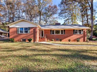 700 Parkwood Rd, Shelby, NC 28150