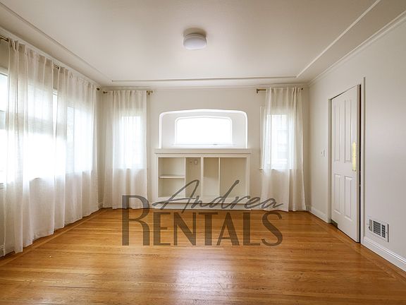 3rd image of 580 Wesley Ave