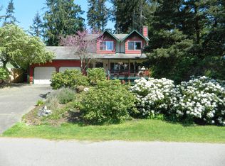 4339 Shadowood Dr, Clinton, WA 98236