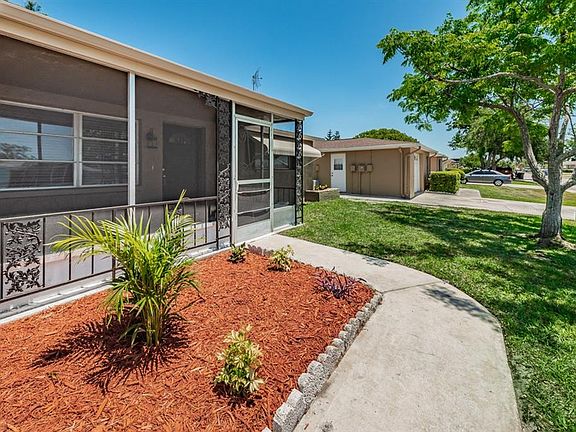 3rd image of 3109 Bright Dr