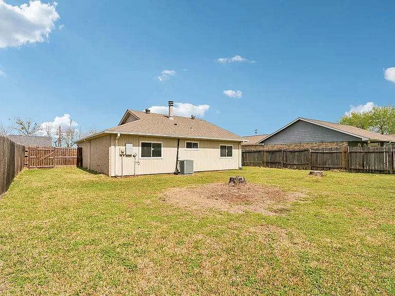 14067 Towne Way Dr — Photo 23