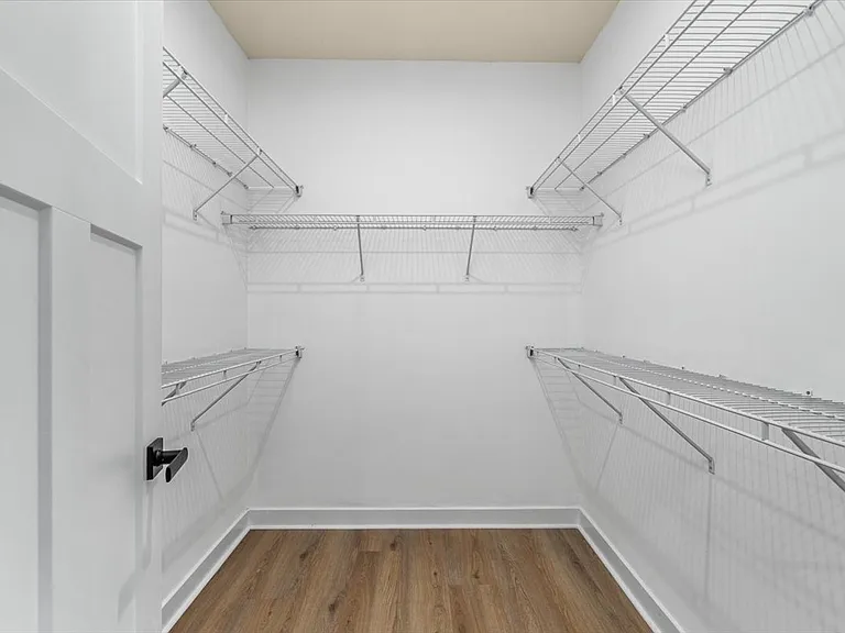 9001 Hickory Rd — Photo 19