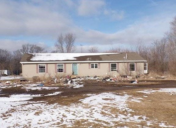 2nd image of 25917 P Ave
