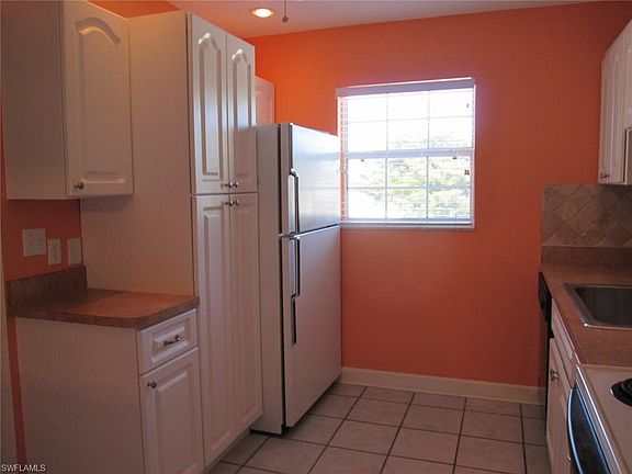 5th image of 1300 Myerlee Country Club Blvd APT 5