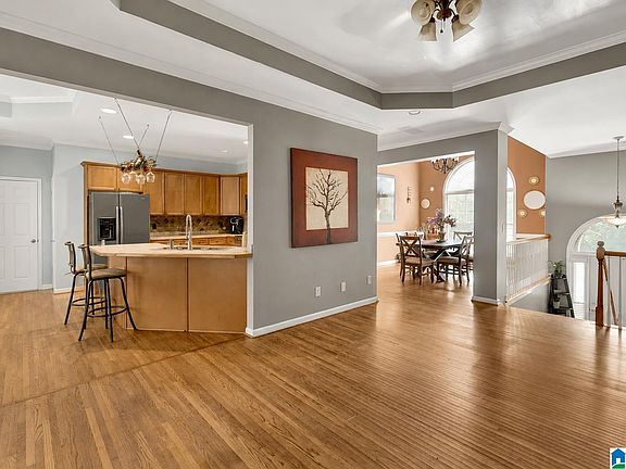 4th image of 310 Deer Ridge Ln