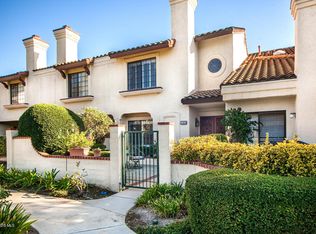 240 Country Club Dr UNIT B, Simi Valley, CA 93065