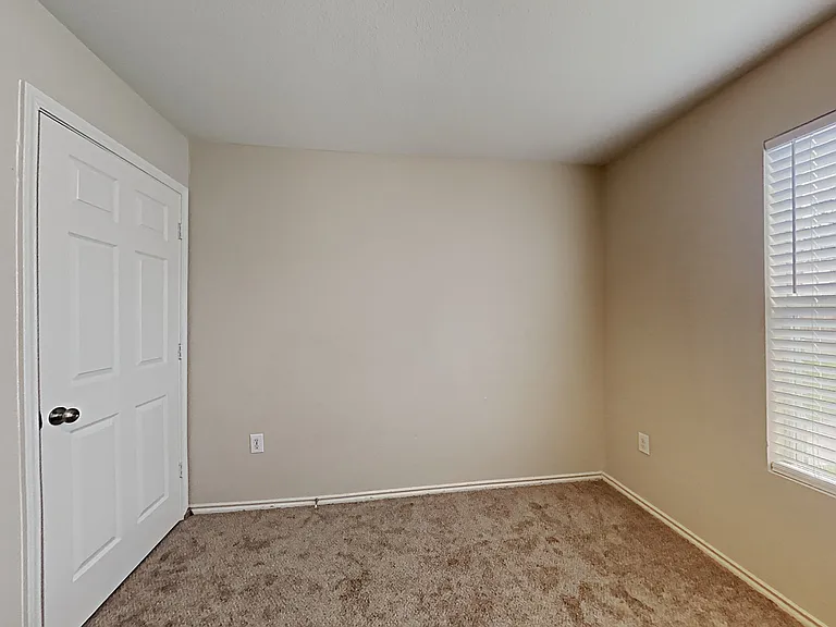 7215 Geranium Path — Photo 12