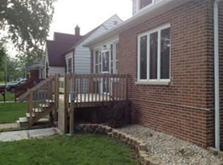 3342 Washington St, Lansing, IL 60438