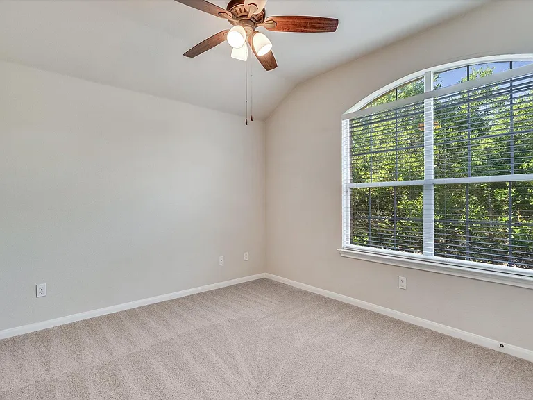 4029 Lake Edge Way — Photo 17