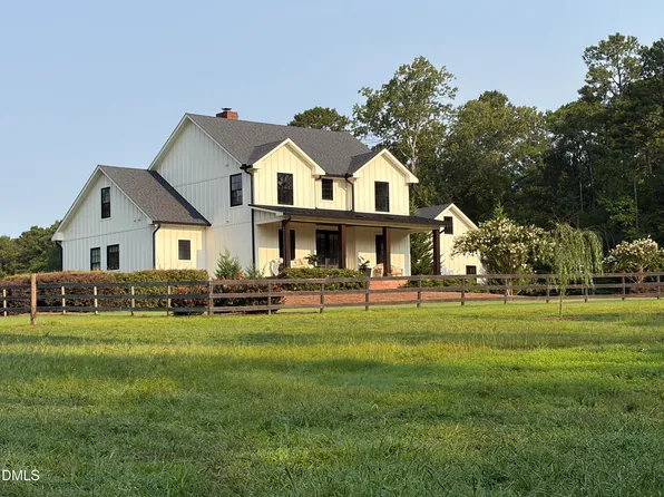 275 Hickory Trace Ln, Durham, NC 27713