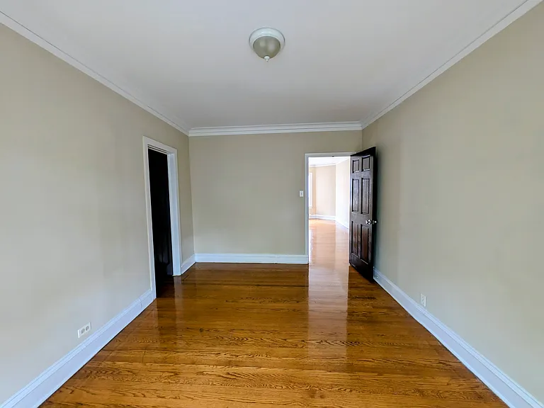 6703 N Greenview Ave #3C — Photo 6