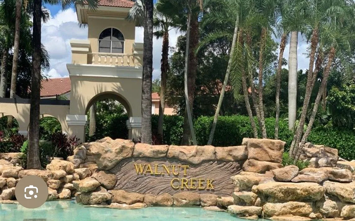 NW 18th Ct, Pembroke Pines — Photo 1