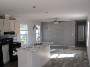 44 Holiday Ln, Standish, ME 04084