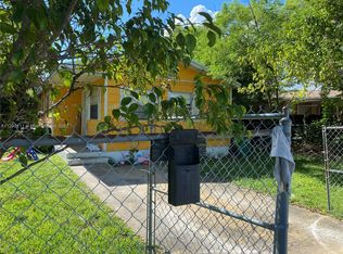 2146 NW 44th St, Miami, FL 33142